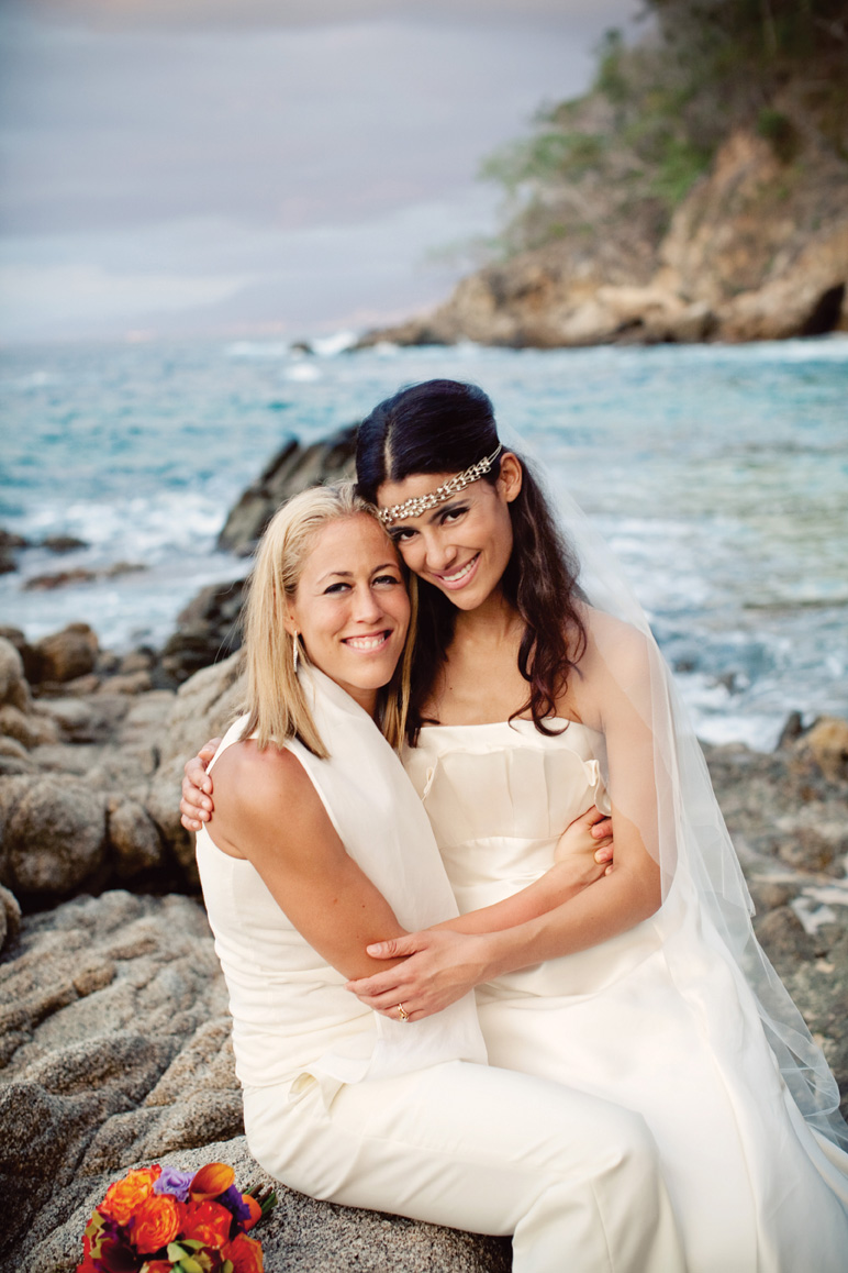 Married multitaskers Lacey and Jessica created their dream wedding. 