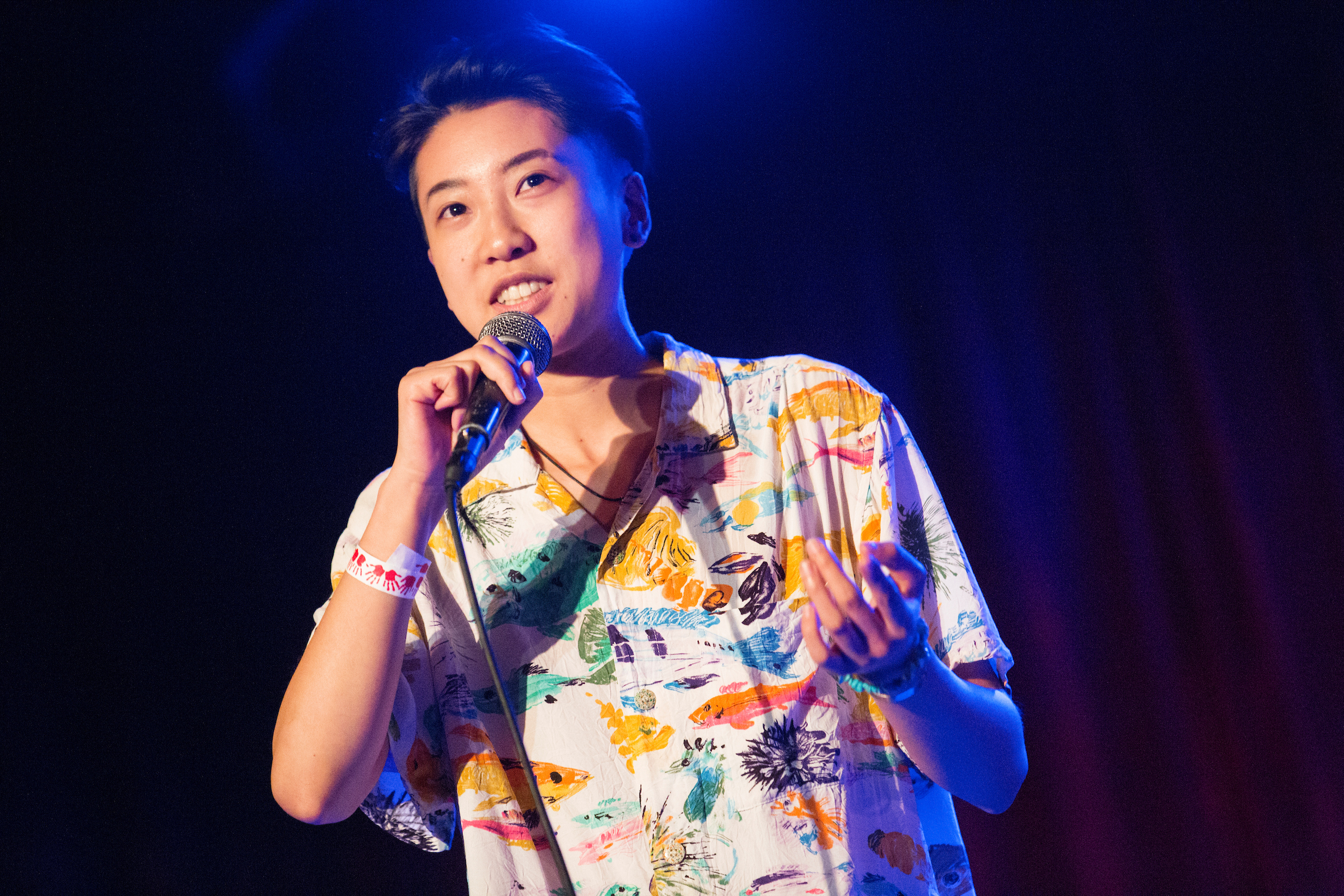Seven Minutes In Heaven With Comedian Jes Tom Go Magazine