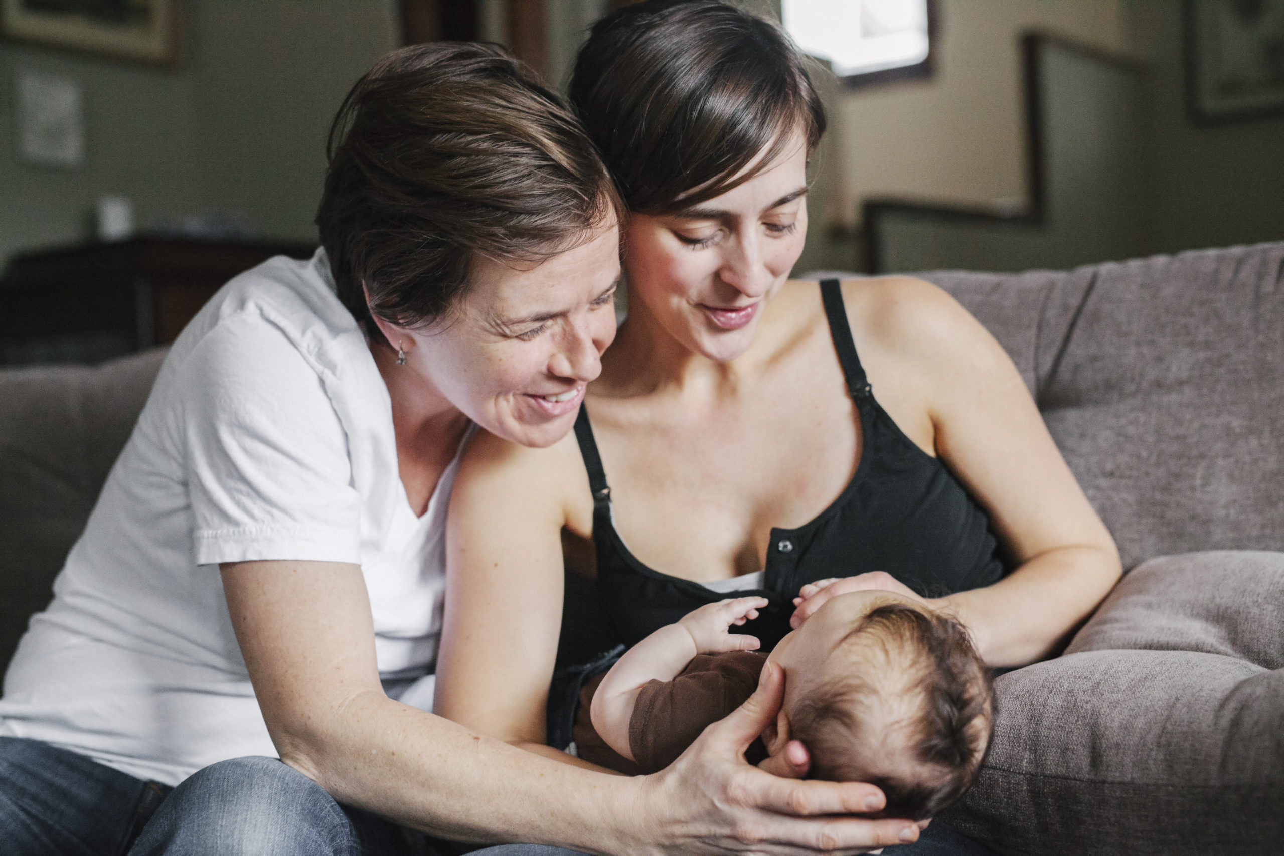 Israel Lifts Restrictions On Surrogacy For Same-Sex Couples And Single Men  picture