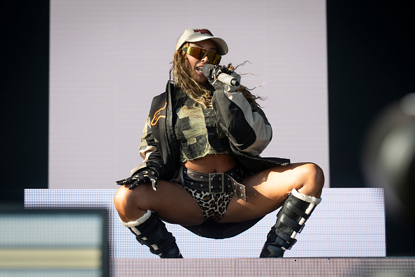 Tinashe performing on stage