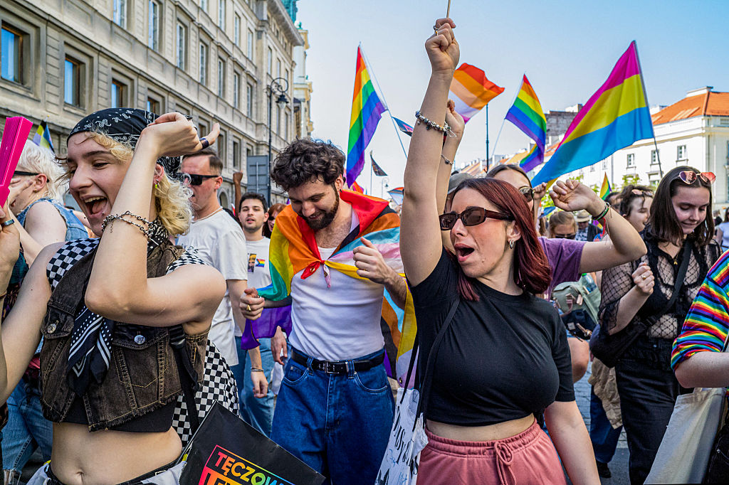 Poland Must Recognize Same-Sex Marriage, European Top Court Says – Same for all EU Countries