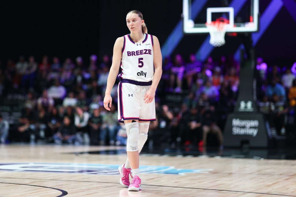 Paige Bueckers Speaks Out About ICE Actions In Minnesota