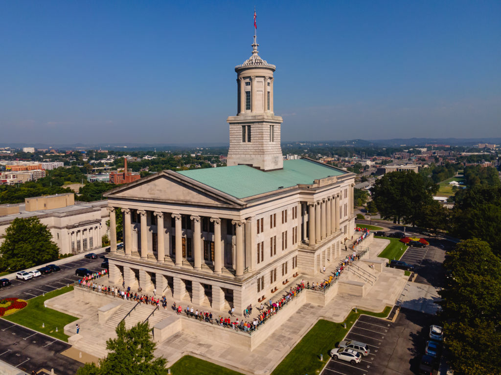 Tennessee GOP Advances Bill Allowing Businesses And Individuals To Refuse Recognition Of Same-Sex Marriages