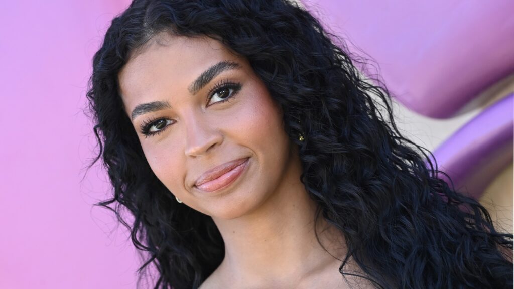 ‘Secret Lives of Mormon Wives’ Star Layla Taylor Comes Out As Bisexual