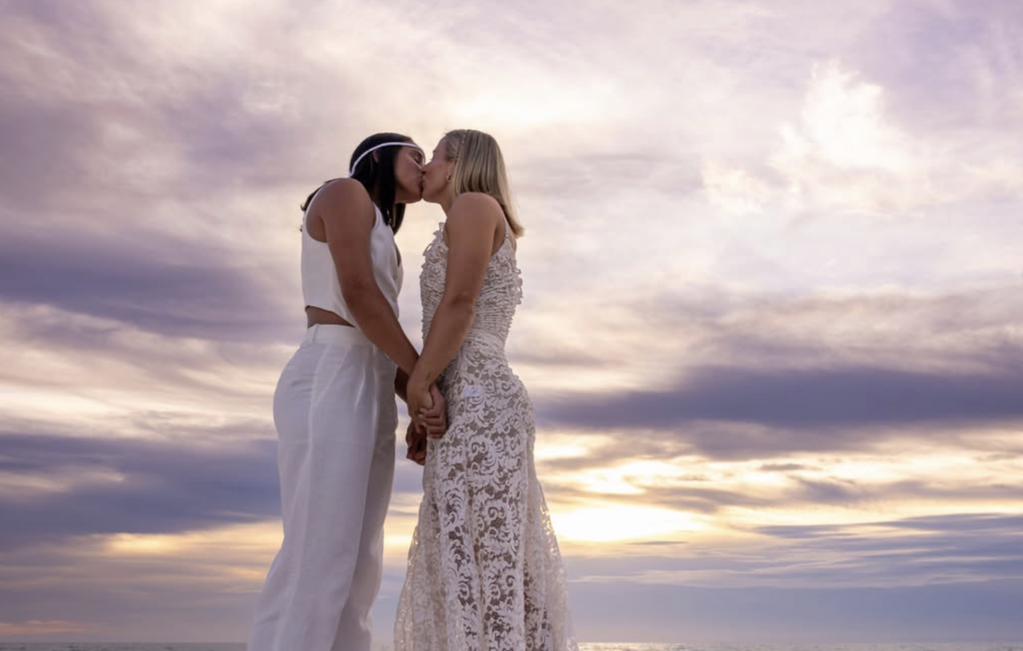 Orlando Pride Teammates Rafaelle Souza and Hailie Mace Are Married ...