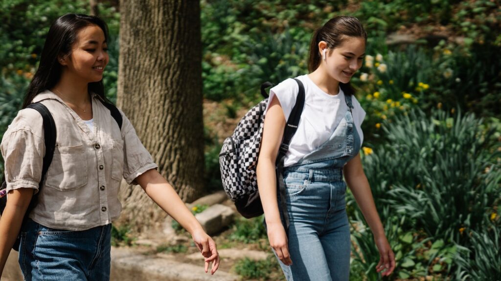 Fewer Girls Are Identifying as Bisexual, According to New Data. But No One Knows Why